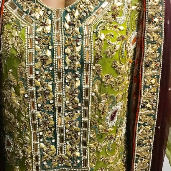 Heavy parti georgette with gold work - Picture 2 of 3